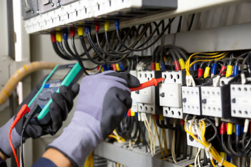 Empresa de Instalação Elétrica Nova Andradina - Instalação de Interruptor e Tomada