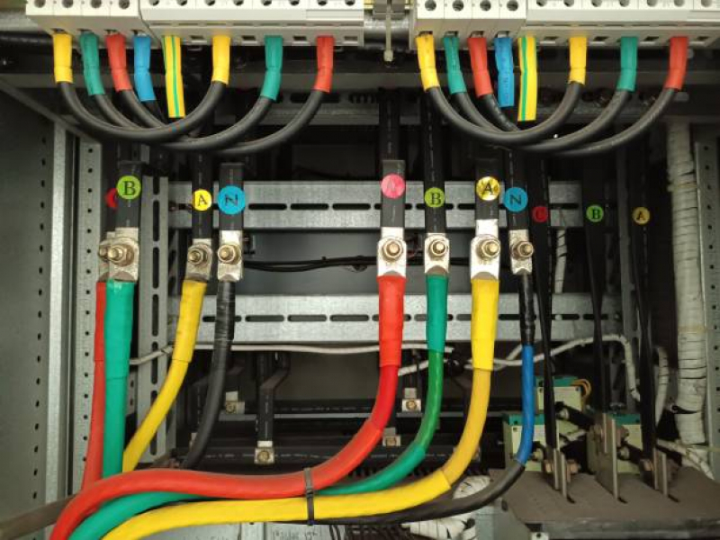 Instalação de Quadro de Energia Valor Barueri - Instalação de Quadro de Energia